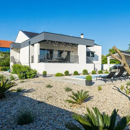 Barbara-holiday With Sea View Vila Zadar